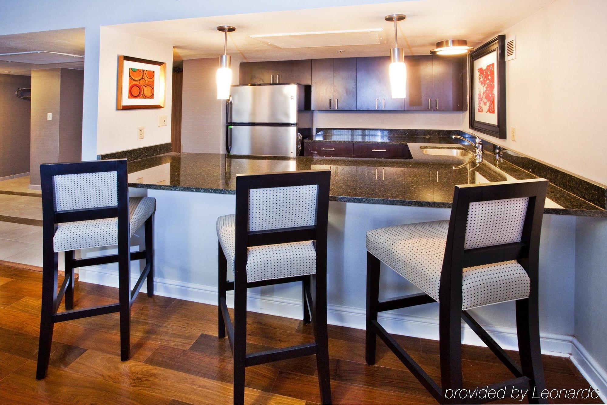 Hotel Doubletree By Hilton Atlanta Perimeter Dunwoody Habitación foto