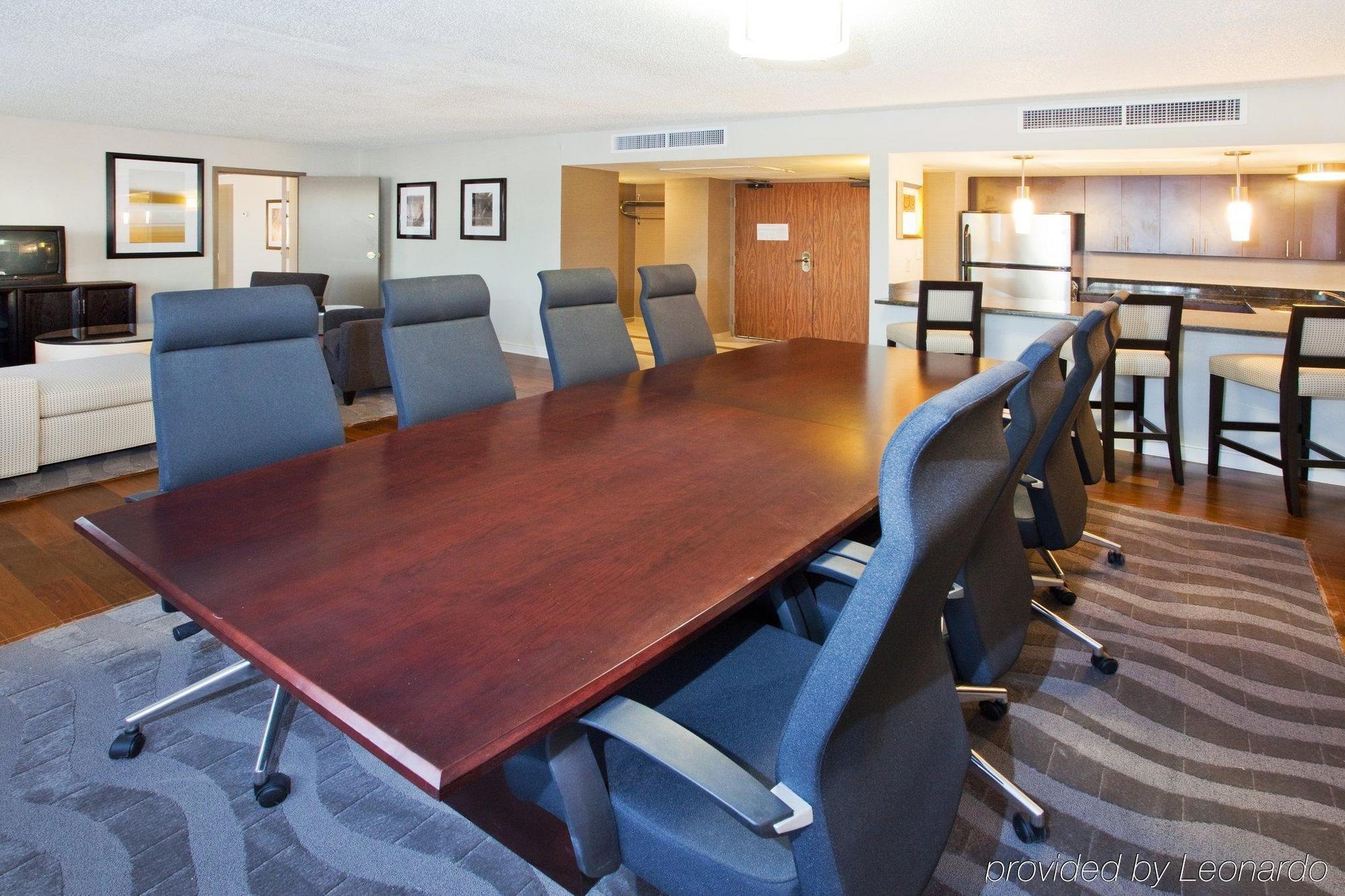 Hotel Doubletree By Hilton Atlanta Perimeter Dunwoody Facilidades foto